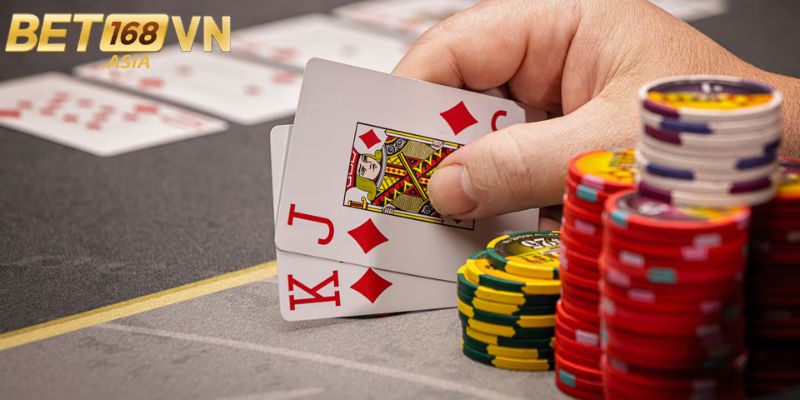 Có nên chơi Poker BET168VN hay không